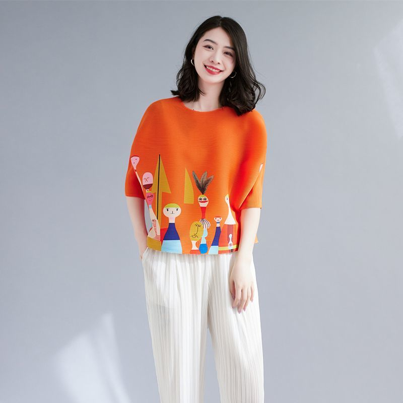 ฤดูร้อนจีบสไตล์ใหม่ Issey Miyake การออกแบบแฟชั่นพิมพ์ Classy หลวมสไตล์ตะวันตก Slimmer ดูรอบคอแขนสั้นชุด