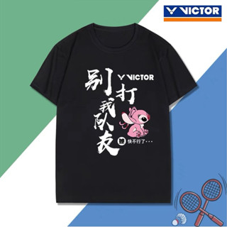 Victor Badminton เสื้อยืด พิมพ์ลายการ์ตูน "Angie" 2023