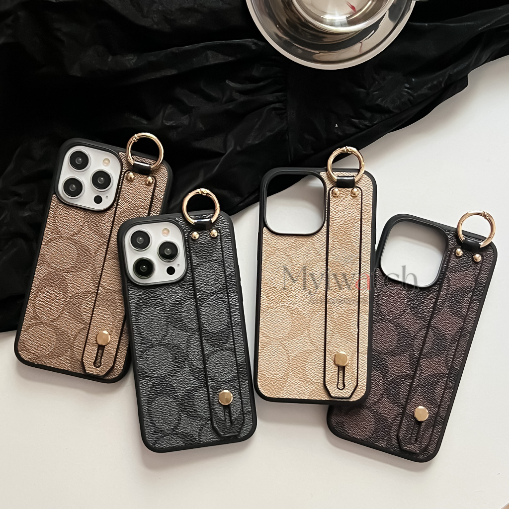 แฟชั่นสายรัดข้อมือหนังสําหรับ iPhone 16 15 14 13 12 11 Pro Promax X XS XR XSMAX 6 7 8 plus เลนส์ครอบคลุมเต็มรูปแบบ anti drop ปกอ่อน