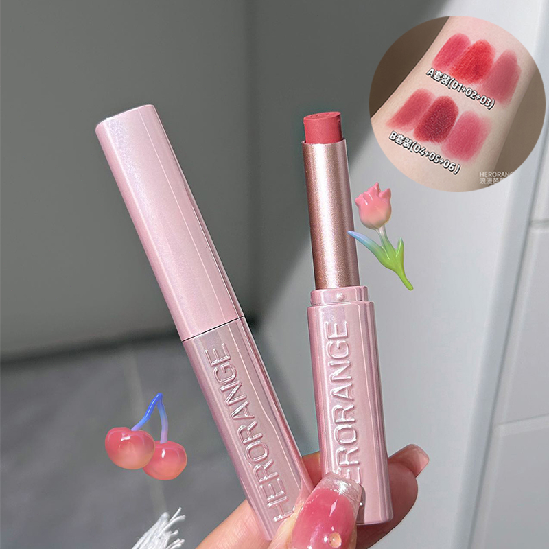 Heroange Small Powder Tube Lipstick Velvet Matte Lipstick Square Tube กันน ้ ํา Lasting Lip gloss