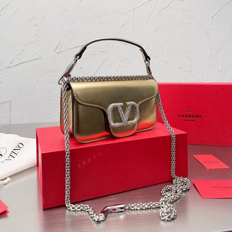 Valentino's สินค้าใหม่ กระเป๋าสะพายไหล่ กระเป๋าถือ แบบหนัง ระดับไฮเอนด์ แต่งสายโซ่ สีเงิน สีทอง แฟชั่นสําหรับสตรี