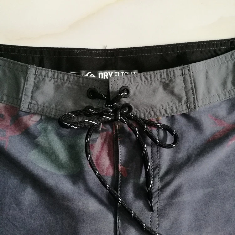 Quiksilver กางเกงขาสั้นผู้ชาย ยืดหยุ่น 4 ทาง กันน้ำแห้งเร็ว thumbnail 4