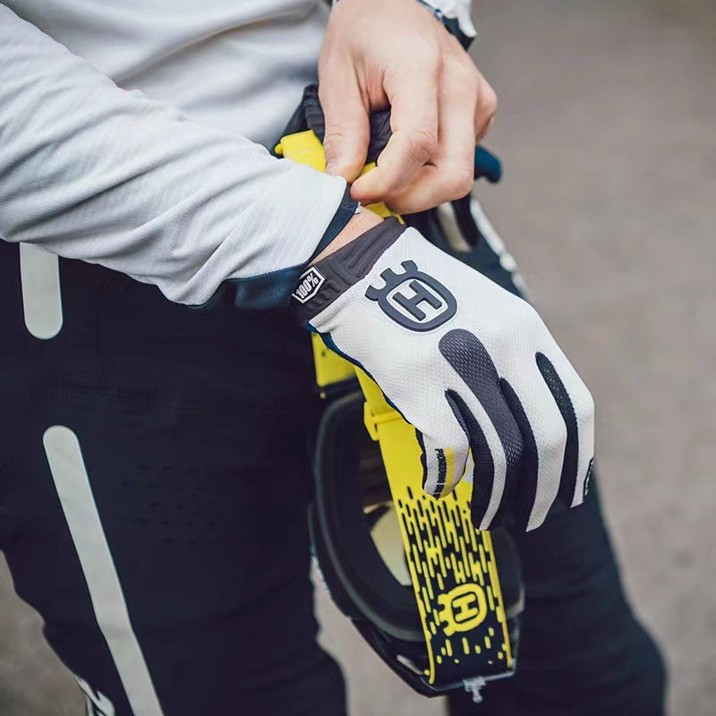 Husqvarna ถุงมืออัศวิน 100% กันลื่น ทนต่อการสึกหรอ สําหรับขี่จักรยานเสือภูเขา กีฬากลางแจ้ง ตกปลา และสิ่งจําเป็นอื่น ๆ