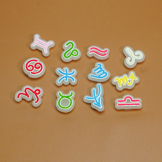 พร้อมส่ง กระดุมติดรองเท้า Croc Jibz Pins DIY