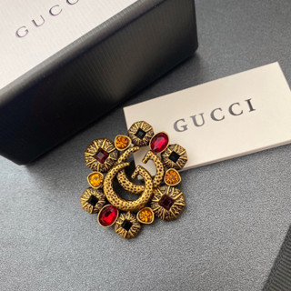 Gucci เข็มกลัด สีบรอนซ์ สําหรับผู้หญิง101310