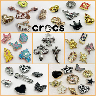 Rorrs Jibitz /Metal Series / Metal Shoe Charms 2023-- ใหม่ ที่วางรองเท้า Crocs ของแท้ สําหรับผู้หญิง รองเท้า ดอกไม้ หัวเข็มขัด DIY อุปกรณ์เสริม สร้างสรรค์ การจับคู่ซีรีส์