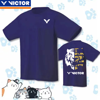 ใหม่ Victor เสื้อยืดแขนสั้น กางเกงขาสั้น ระบายอากาศ แห้งเร็ว สไตล์เกาหลี เหมาะกับการเล่นเทนนิส ฟิตเนส กีฬา สําหรับผู้ชาย และผู้หญิง 2023