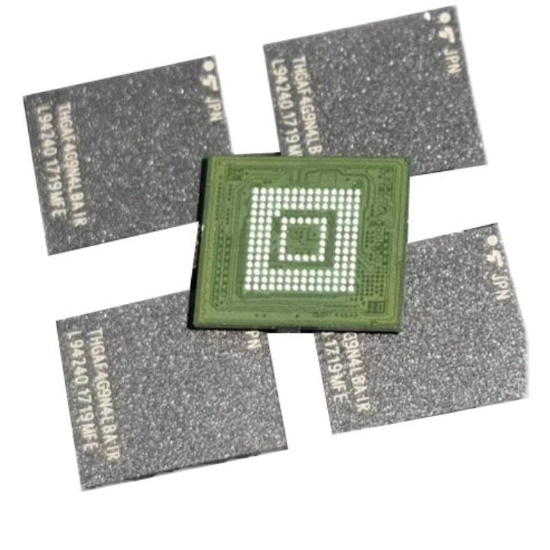 THGAF4G9N4LBAIR eMMC 64GB UFS153 NAND หน่วยความจําชิป IC UFS2.1 Soldered Ball Pins