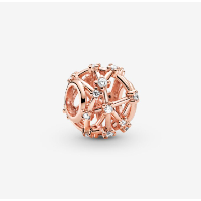 Spot Hollow Constellation Charm / สร้อยข้อมือแฟชั่นคลาสสิกหรูหราลูกปัด