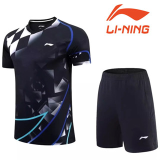 Li Ning ชุดยูนิฟอร์มแบดมินตัน เสื้อกีฬา แขนสั้น แบบแห้งเร็ว สําหรับผู้ชายและผู้หญิง ฝึกเล่นวอลเลย์บอล ปิงปอง