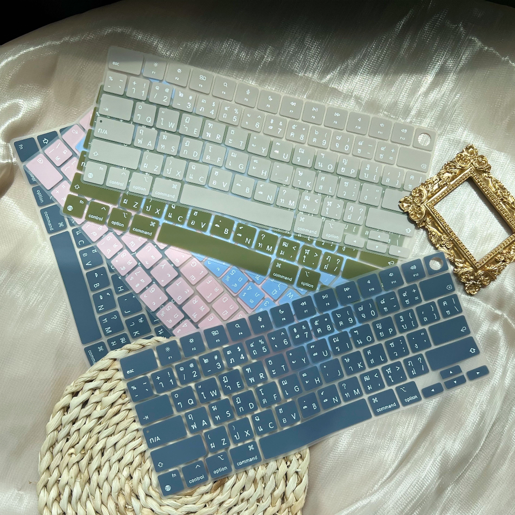 เคสแป้นพิมพ์ภาษาไทย สีครีม สําหรับ MacBook 2024 M4 M3 Pro 14 16 A2918 A2991 A2992 A3113 A3114 Air 13 15 A2681 M2 A2941 Pro 14 A2442 2023 M2 A2780 13.3 นิ้ว A2337 M1 A2179 Retina A1502 A1466 Pro 16 2019 A2141