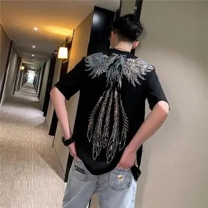 เสื้อยืดแขนสั้น ผ้าฝ้ายแท้ พิมพ์ลายนกฟินิกซ์ ประดับพลอยเทียม สไตล์สตรีท สําหรับผู้ชาย