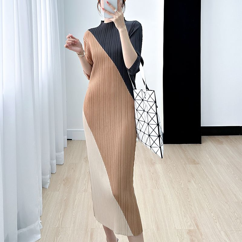 มิยาเกะชุดผู้หญิงฤดูร้อนการออกแบบเฉพาะSlimmerดูการจับคู่สีตรงกระโปรงElegant Classyรอบคอกระโปรงจีบ