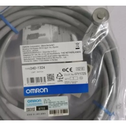 Omron สวิตช์ลิมิต กันน้ํา พร้อมสาย D4C-3303 3220 3320 3224 3324