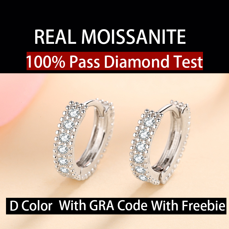 จริง Moissanite ครึ่งวงกลม 0.14ct รวม 0.07ct แต่ละคลาสสิกรอบตัดสีขาว D ต่างหูสตั๊ด S925 เงินสเตอร์ลิงพร้อมการรับรอง GRA สามารถ Pass Test สําหรับหมั้นงานแต่งงาน