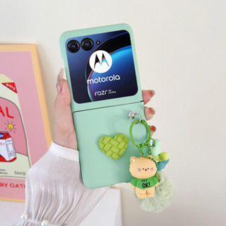 เคสโทรศัพท์มือถือ แบบแข็งพิเศษ ป้องกันกระแทก พร้อมตุ๊กตา สําหรับ Motorola MOTO Razr 40 Ultra