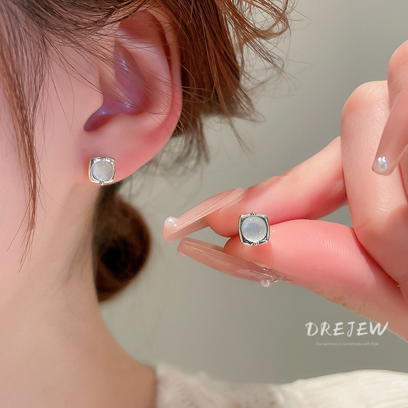 DREJEW ต่างหูเข็มเงิน หินตาแมว ทรงสี่เหลี่ยม ขนาดเล็ก เรียบง่าย แฟชั่น