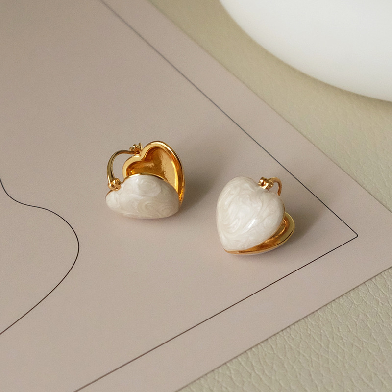 ต่างหูห้อย จี้รูปหัวใจ สีขาว เรียบง่าย หรูหรา สีทอง เครื่องประดับ สําหรับผู้หญิง งานแต่งงาน - รูปที่ 6