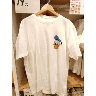 Uniqlo เสื้อยืดแขนสั้น พิมพ์ลาย Donald Duck สําหรับผู้ชาย และผู้หญิง