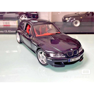 โมเดลรถยนต์ 1:18 UT BMW Z3 M Coupe แบบโลหะอัลลอยด์