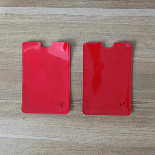 2 ชิ้น / ล็อต ที่ใส่บัตรเครดิต ID ที่ใส่บัตรเครดิต ใส ป้องกันกรณีปกบัตรประจําตัวประชาชน ที่ใส่บัตร สําหรับผู้ชาย ผู้หญิง