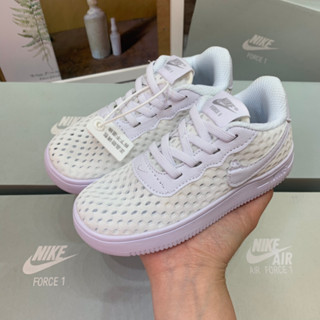 Af1 รองเท้าเด็ก เข็มขัดยืดหยุ่น พื้นผิวตาข่าย ระบายอากาศ และสะดวกสบาย รองเท้าเด็กผู้ชาย และเด็กผู้หญิง