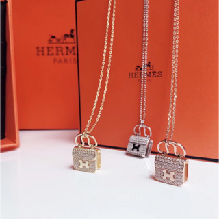 [Fashion Jewelry] ใหม่ สร้อยคอแฟชั่น ประดับเพชร สไตล์คลาสสิก พร้อมโลโก้ และจี้รูปตัว H 2023