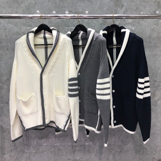 เสื้อแจ็กเก็ตคาร์ดิแกนกันหนาว ผ้าถัก คอปก แบบหนา ทรงสลิมฟิต สีขาว สําหรับผู้ชาย และผู้หญิง