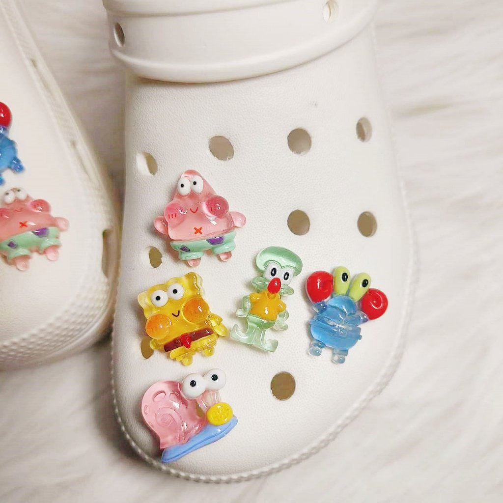5 ชิ้น / เซต กระดุมขึ้น รองเท้า Charm คริสตัลใส SpongeBob Patrick Star Jibz รองเท้าผู้ชาย ผู้หญิง รองเท้าเรซิ่น หมุด