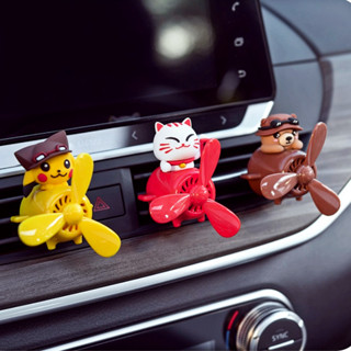 น้ําหอมปรับอากาศในรถยนต์ Pikachu Pilot Air Freshener Air Outlet Wingman Propeller Flavoring Diffuser Supplies