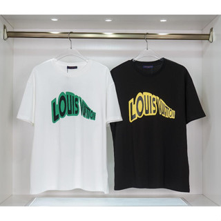 เสื้อยืดแขนสั้น ผ้าฝ้าย พิมพ์ลาย Louis v แฟชั่นสําหรับผู้ชาย และผู้หญิง