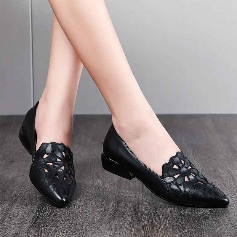 Plus Size42 แฟชั่นผู้หญิง Pointed Toe หนังนุ่ม Hollow เย็บปักถักร้อยรองเท้าเดียวรองเท้าทํางานรองเท้าไม่มีส้น