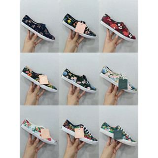 Promo original 2023 Keds (ฟรีถุงเท้าสองคู่) รองเท้าผ้าใบลําลอง สีขาว แฟชั่นสําหรับสตรี