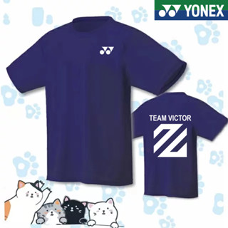 Yonex ใหม่ เสื้อกีฬาแบดมินตัน แขนสั้น แบบแห้งเร็ว ดูดซับเหงื่อ พิมพ์ลาย สําหรับทุกเพศ