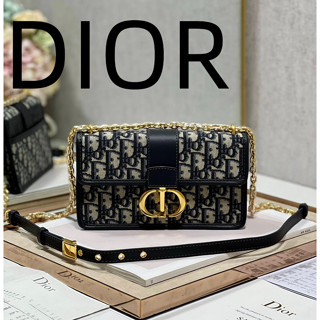 Dior กระเป๋าสะพายไหล่ ทรงสี่เหลี่ยม ขนาดเล็ก ปักลาย สําหรับสตรี 2023