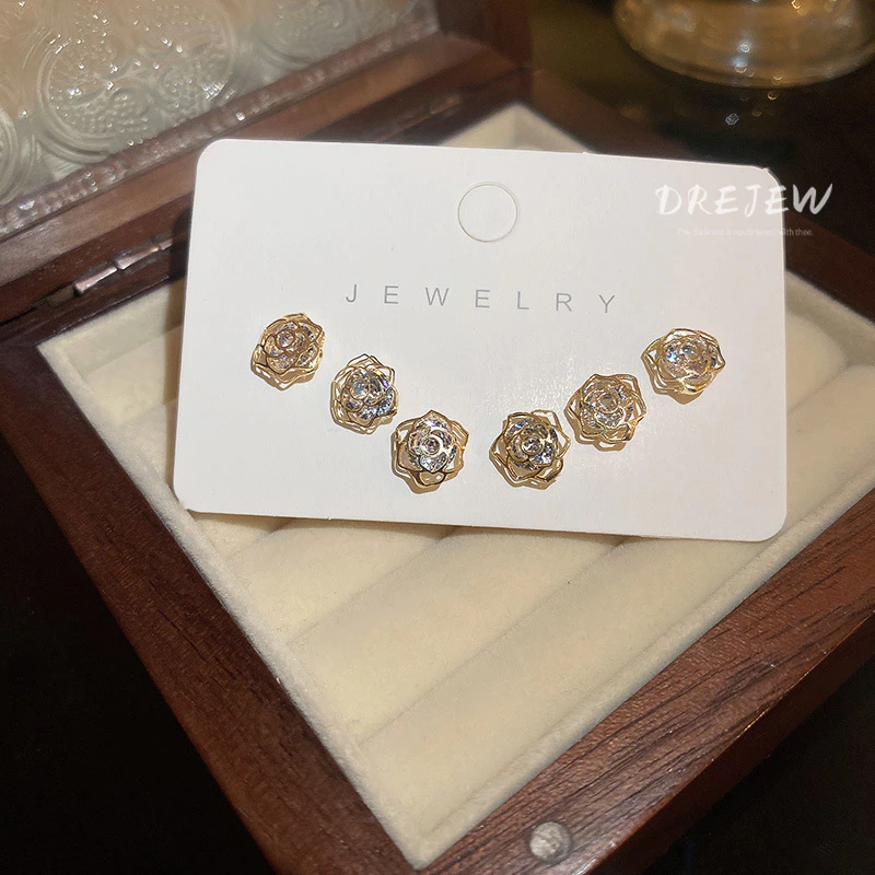 DREJEW ต่างหูเข็มเงิน เพทายดอกไม้ เล็ก สไตล์เกาหลี thumbnail 6