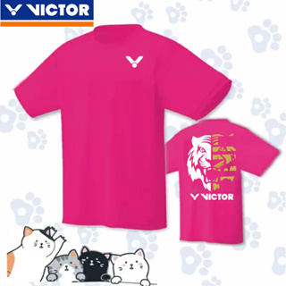 Victor 2023 ใหม่ เสื้อกีฬาแบดมินตัน แขนสั้น ระบายอากาศ แห้งเร็ว สําหรับผู้ชาย และผู้หญิง