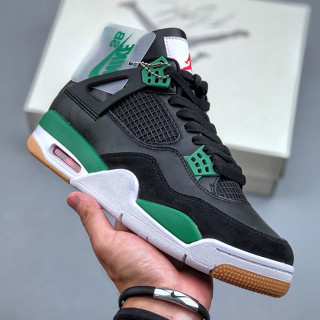 รองเท้ากีฬา รองเท้าบาสเก็ตบอล SB x Air Jordan 4 Retro SP DR5415-267