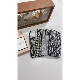 Embroidered iPhone Case 14 14promax 14pro 13 13promax 13pro 12 12promax 12pro 11 11promax Large Hole Half Pack Hard Case