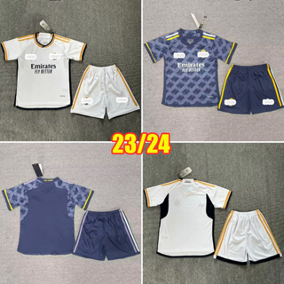 เสื้อกีฬาแขนสั้น ลายทีมฟุตบอล Real Madrid 23 24 ชุดเหย้า และกางเกงขาสั้น สําหรับเด็ก