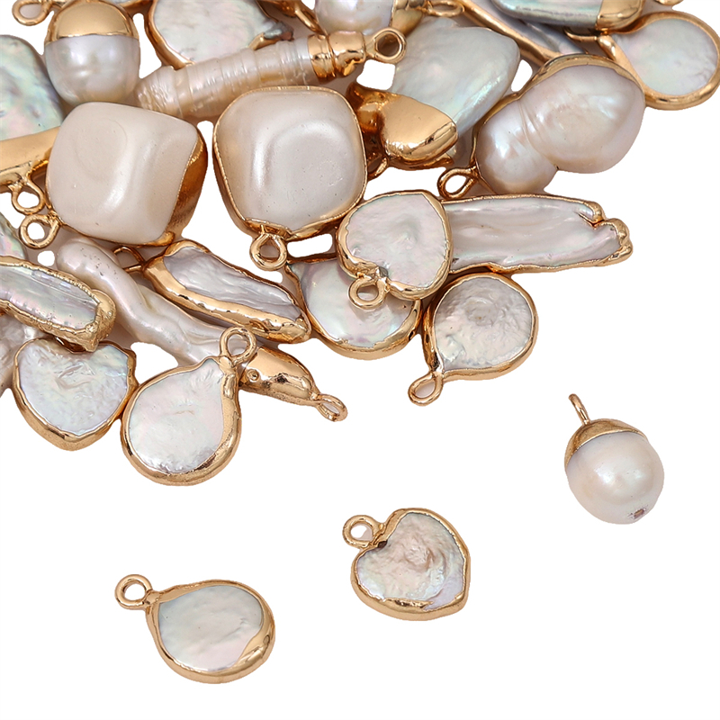 ไข่มุกน้ําจืดธรรมชาติจี้ไม่สม่ําเสมอ Gold Edge เดี่ยวแขวนจี้สําหรับ DIY สร้อยคอต่างหูทํา