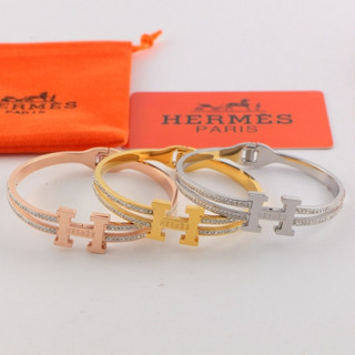 ใหม่ H สร้อยข้อมือไทเทเนียม ทองคํา 18K ประดับเพชร หลากสี