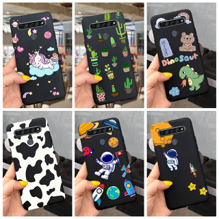 เคสโทรศัพท์มือถือ ซิลิโคนนิ่ม ลายวัวนักบินอวกาศน่ารัก สีดํา K61 2020 K 61 LM-Q630