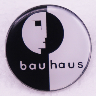 Bauhaus เข็มกลัดโลหะ รูปใบหน้าแอปสแตรกท์ เครื่องประดับ ของขวัญ