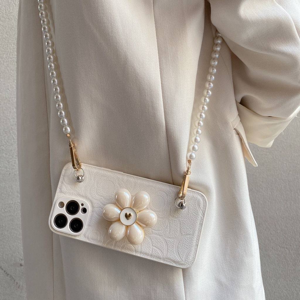 เคสโทรศัพท์มือถือหนัง ประดับลูกปัด และไข่มุก ลายดอกไม้น่ารัก พร้อมสายสะพายข้าง สําหรับ iPhone 14 13 Pro Max 12 11