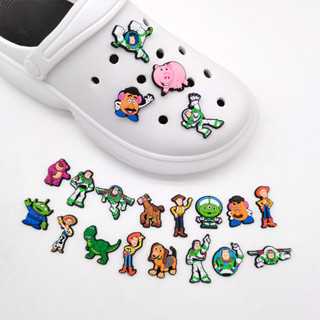 Buzz Lightyear Series Disney Shoe Charm Crocs Jibbitz Clogs Pins สําหรับกระเป๋ารองเท้า