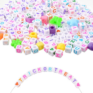 ลูกปัดอะคริลิค ลายตัวอักษร "A-Z" 7x7 มม. 7x7 ม. หลากสี 60 ชิ้น