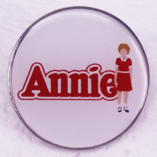 Annie เข็มกลัดโลหะ รูปภาพยนตร์ สไตล์วินเทจ เครื่องประดับ