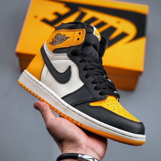 รองเท้าบาสเก็ตบอล Air Jordan 1 High OG "yellow Toe" Taxi สีเหลือง  555088-711