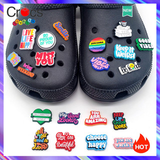 C rocs Jibbitz CharmsShoe รองเท้าแฟชั่น อุปกรณ์เสริม สําหรับ Crocs